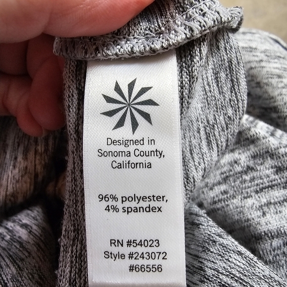 ATHLETA Destiny Long Sleeve Knit Casual Dress in M - Picture 7 of 8